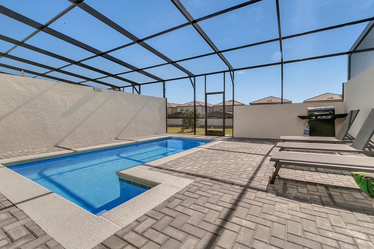 5 Bedrooms - 4,5 Bathrooms - Windsor At Westside 8928 Sa Орландо Экстерьер фото