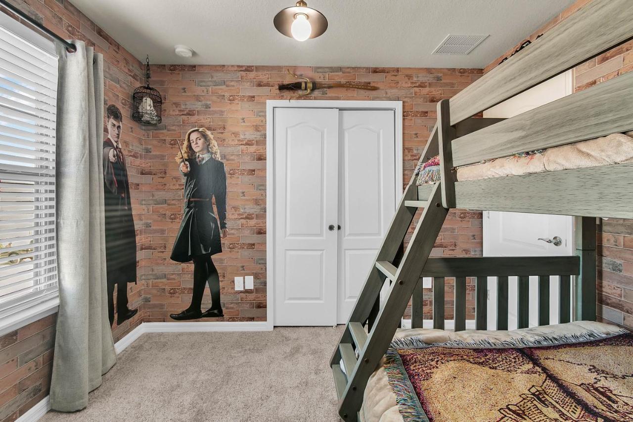 5 Bedrooms - 4,5 Bathrooms - Windsor At Westside 8928 Sa Орландо Экстерьер фото