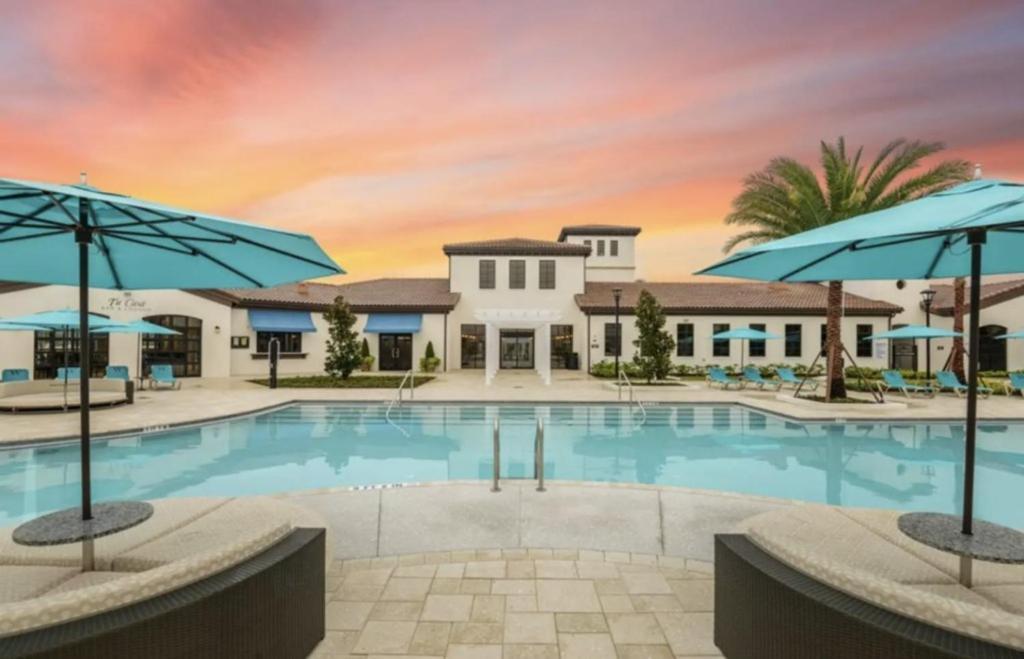 5 Bedrooms - 4,5 Bathrooms - Windsor At Westside 8928 Sa Орландо Экстерьер фото